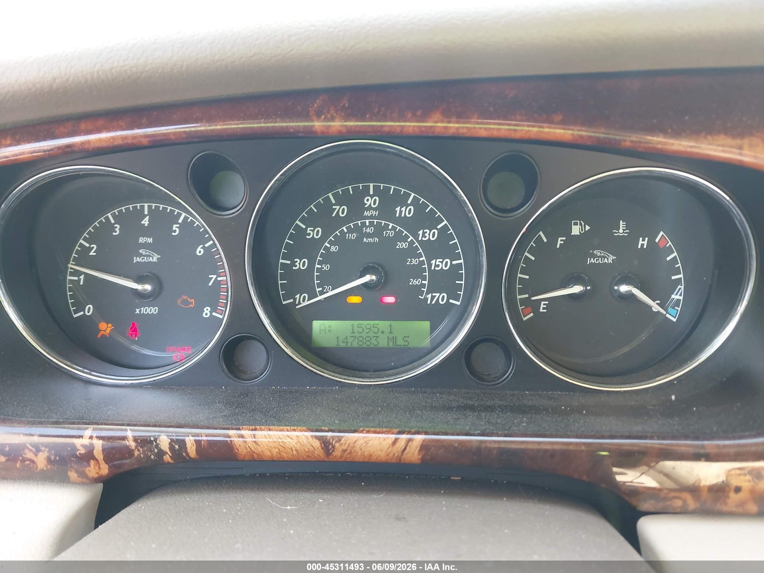 2005 Jaguar Xj Xj8 L Коричневый vin: SAJWA79CX5SG37491