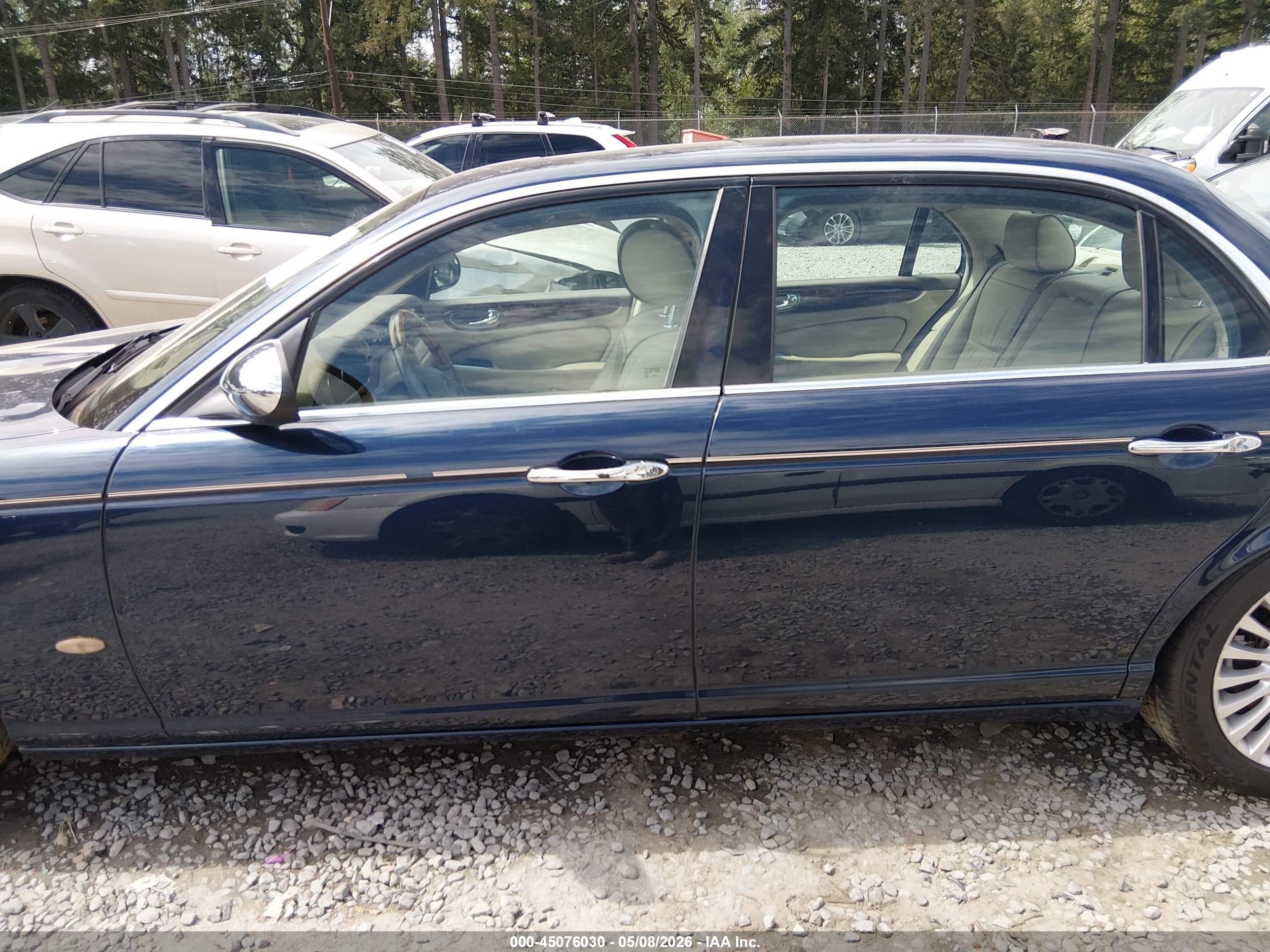 2006 Jaguar Xj Vanden Plas Blue vin: SAJWA82B46SG49953
