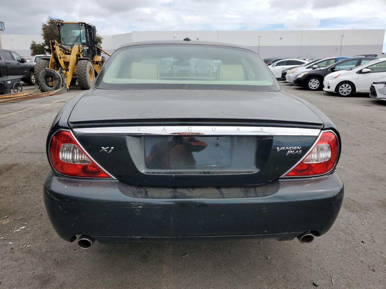2008 Jaguar Xj Vanden Plas Green vin: SAJWA82B58SH19317