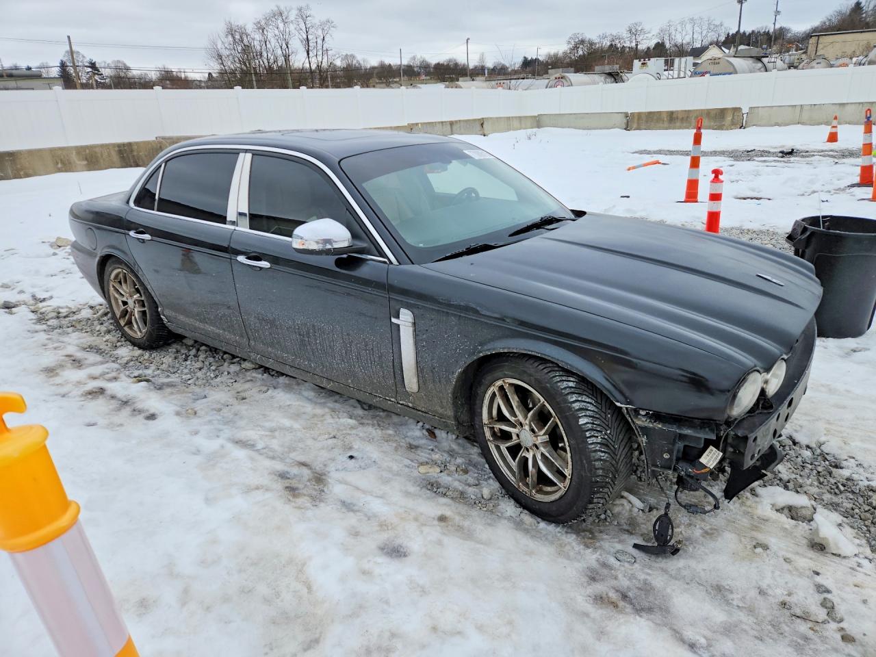 2008 Jaguar Xj Vanden Plas Black vin: SAJWA82B58SH22752