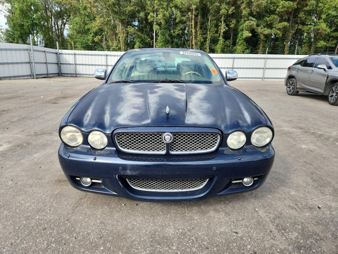 2008 Jaguar Xj Vanden Plas Blue vin: SAJWA82B68SH23893