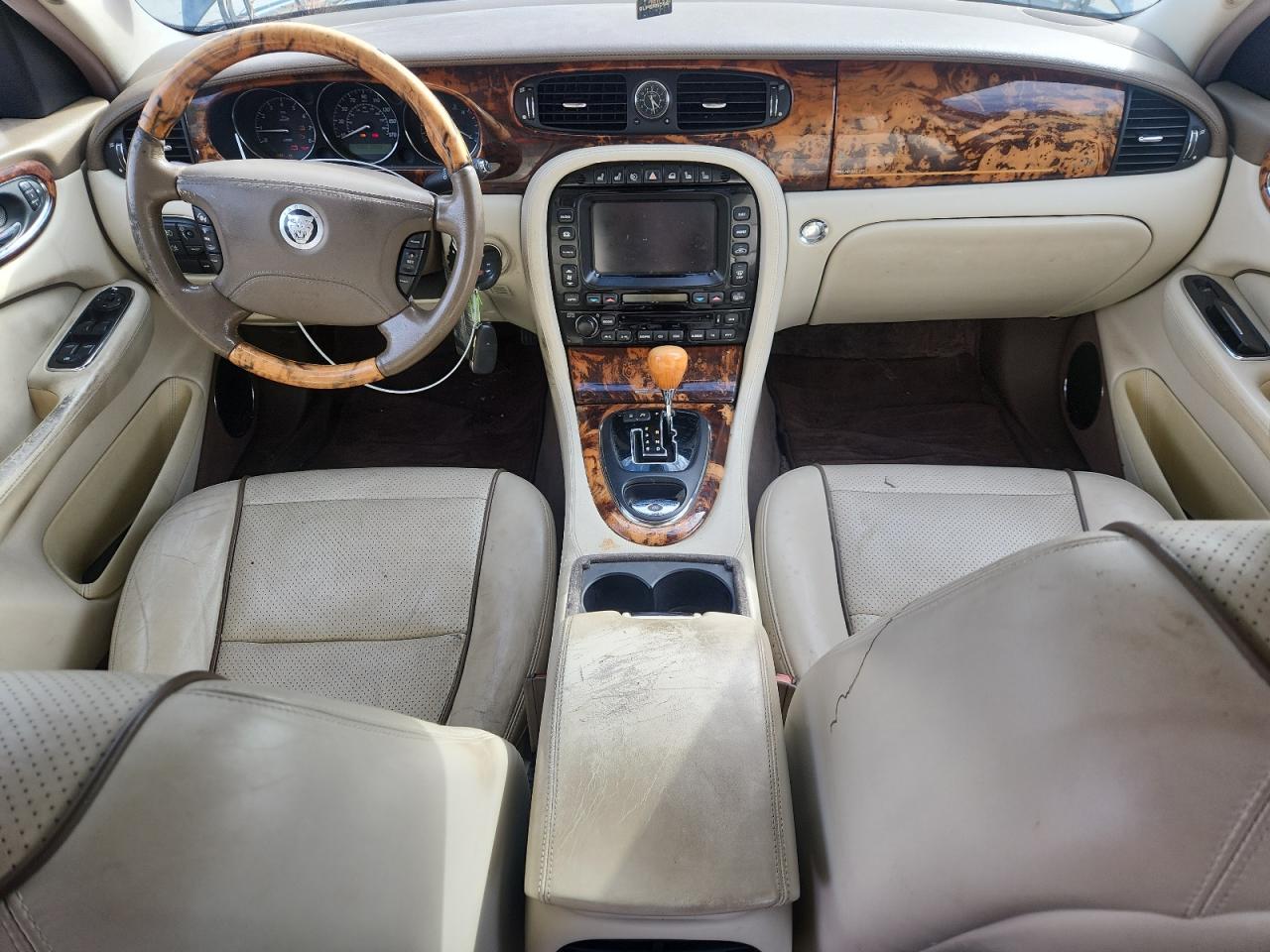 2008 Jaguar Xj Vanden Plas Blue vin: SAJWA82B68SH23893