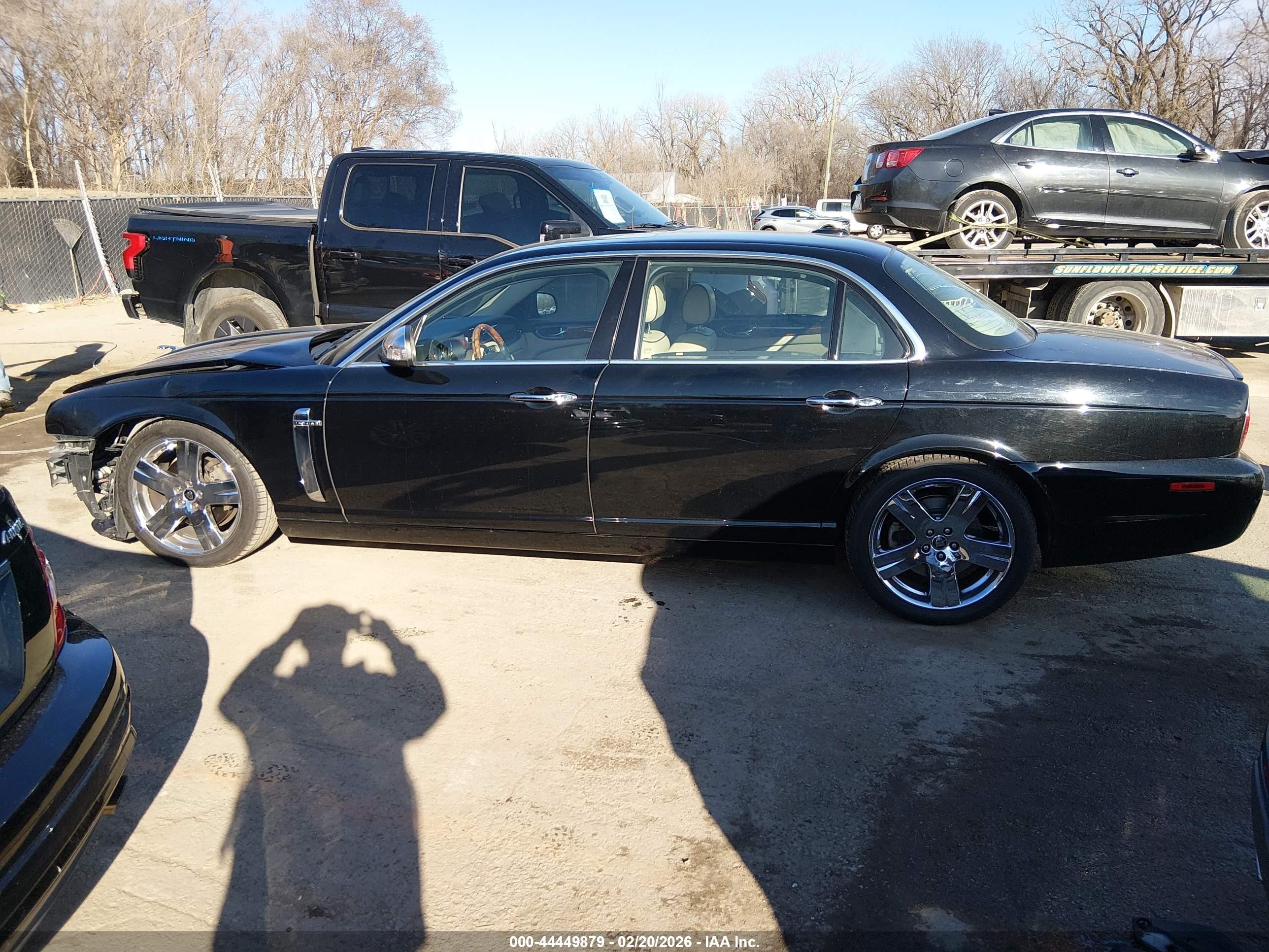 2008 Jaguar Xj Vanden Plas Black vin: SAJWA82B78SH29363