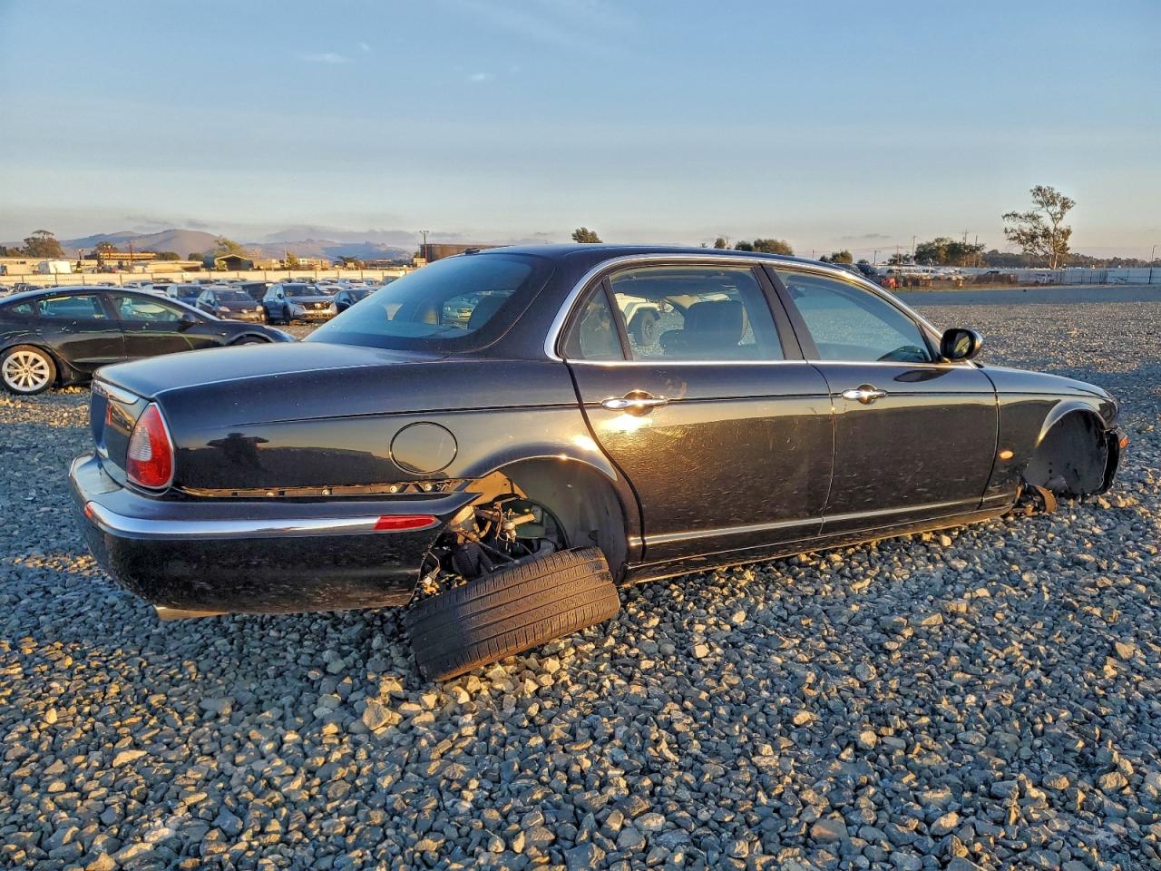 2006 Jaguar Vandenplas Black vin: SAJWA82B96SH09791