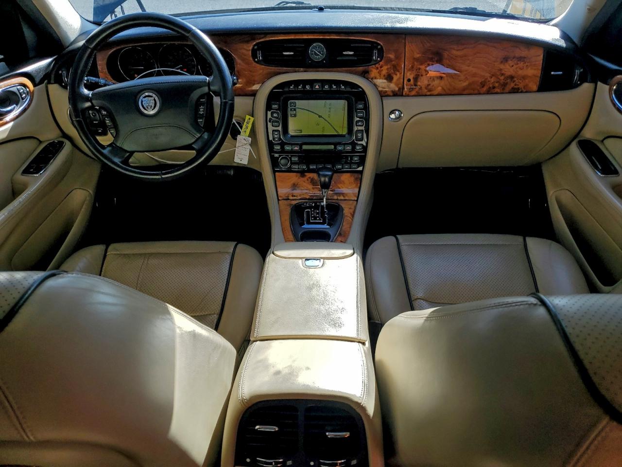 2008 Jaguar Xj Vanden Plas Black vin: SAJWA82BX8SH19264