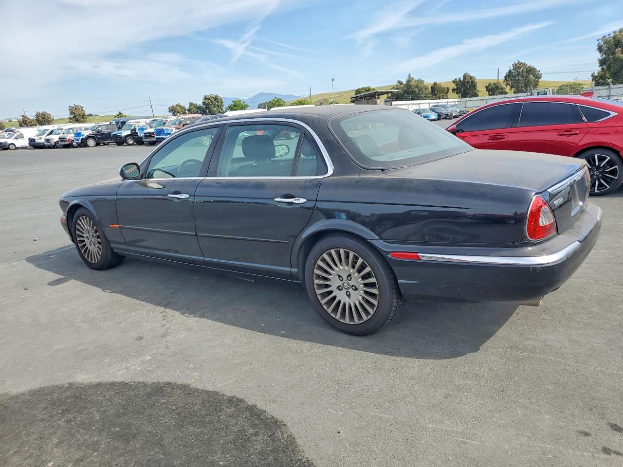 2005 Jaguar Vandenplas Black vin: SAJWA82C75SG44270