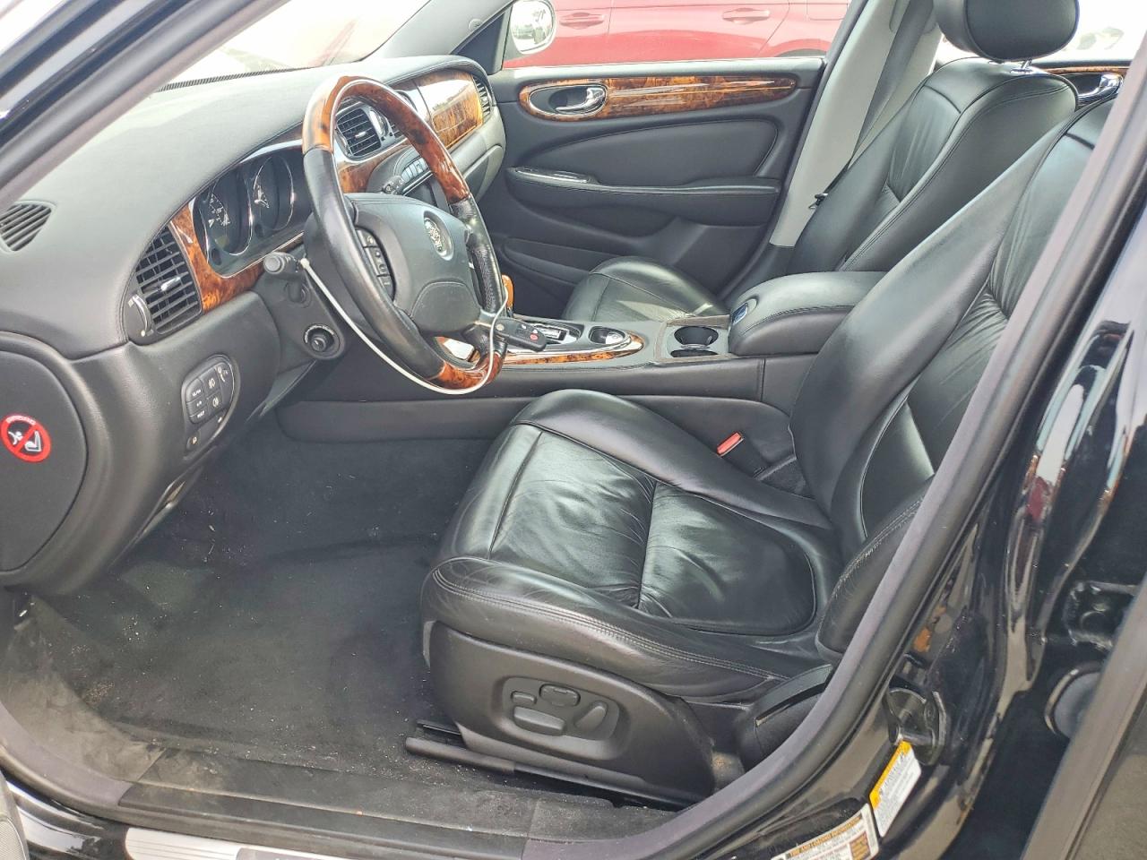 2005 Jaguar Vandenplas Black vin: SAJWA82C75SG44270