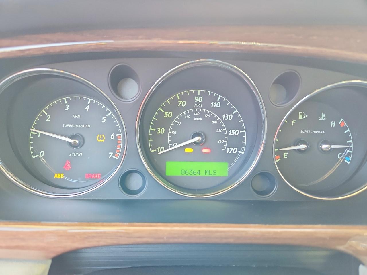 2009 Jaguar Xj Portfolio Бежевый vin: SAJWA94C79TH29919