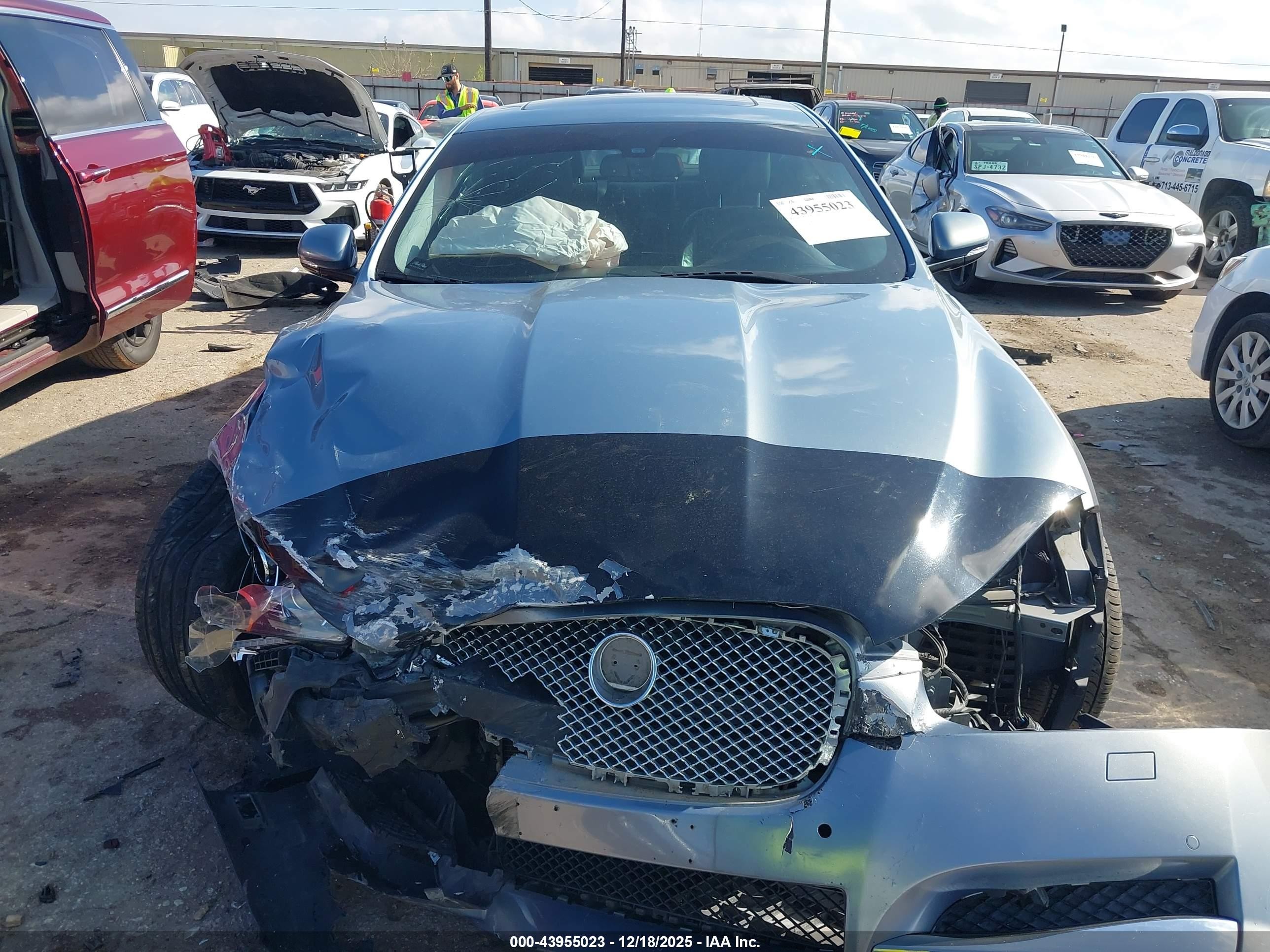 2013 Jaguar Xf V6 Sc Синий vin: SAJWJ0EF4D8S87128