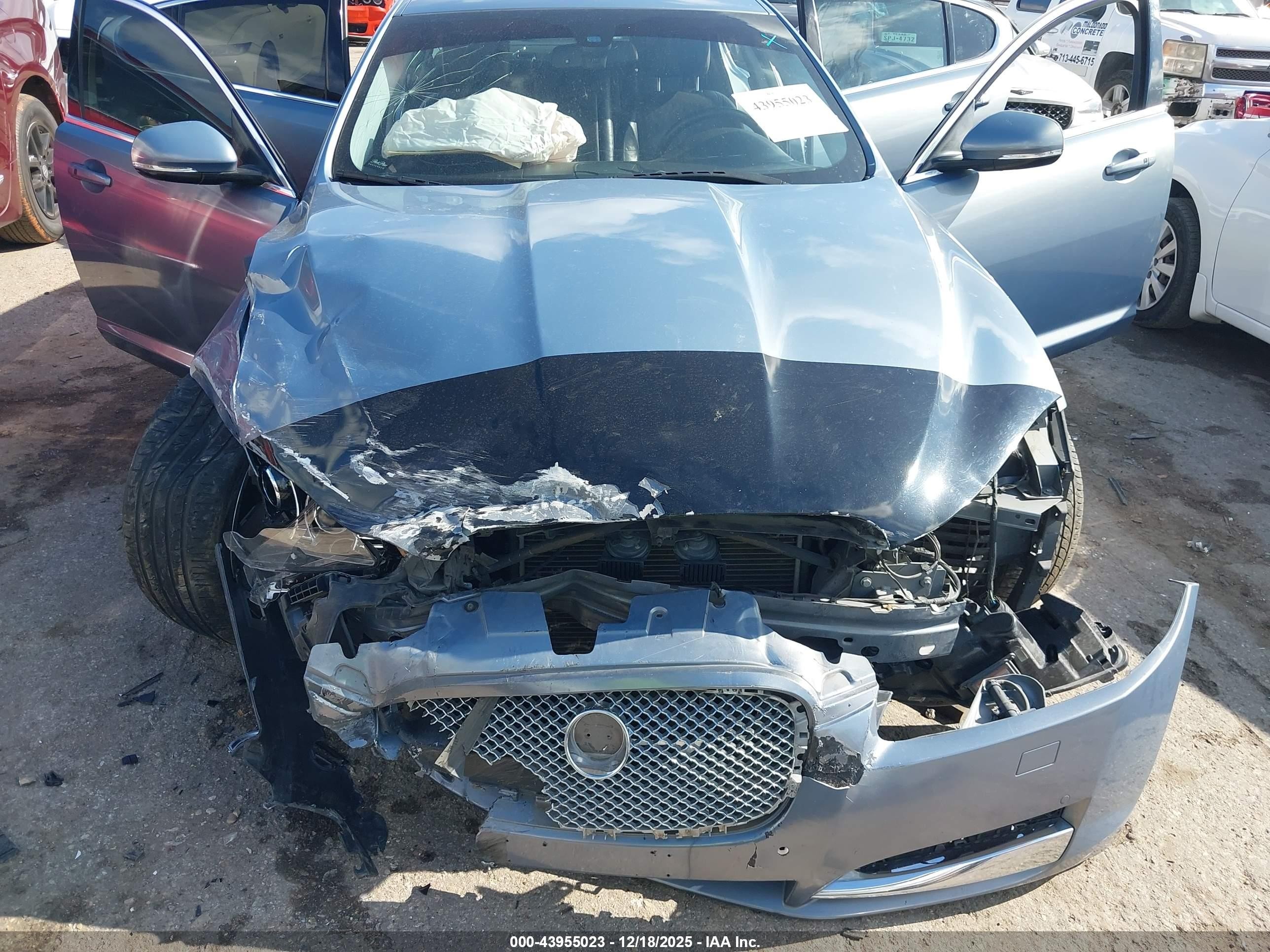 2013 Jaguar Xf V6 Sc Синий vin: SAJWJ0EF4D8S87128
