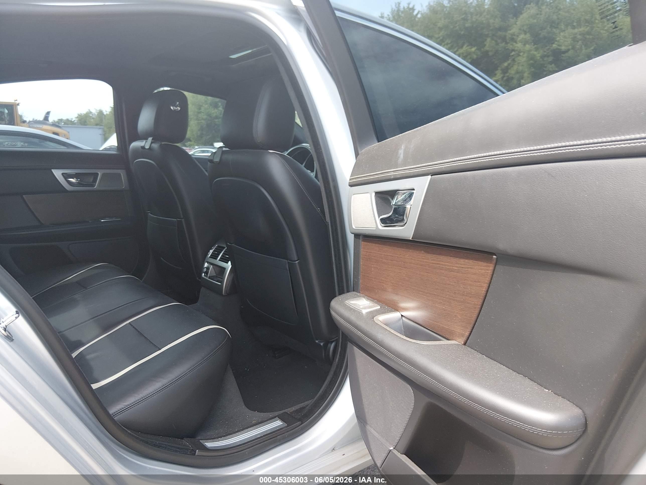 2014 Jaguar Xf V6 Sc Gray vin: SAJWJ0EF7E8U18232