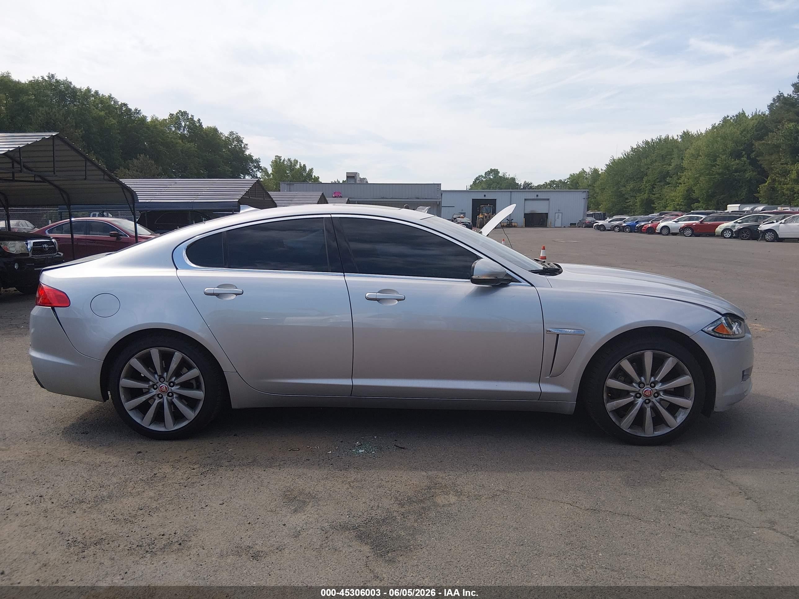 2014 Jaguar Xf V6 Sc Gray vin: SAJWJ0EF7E8U18232