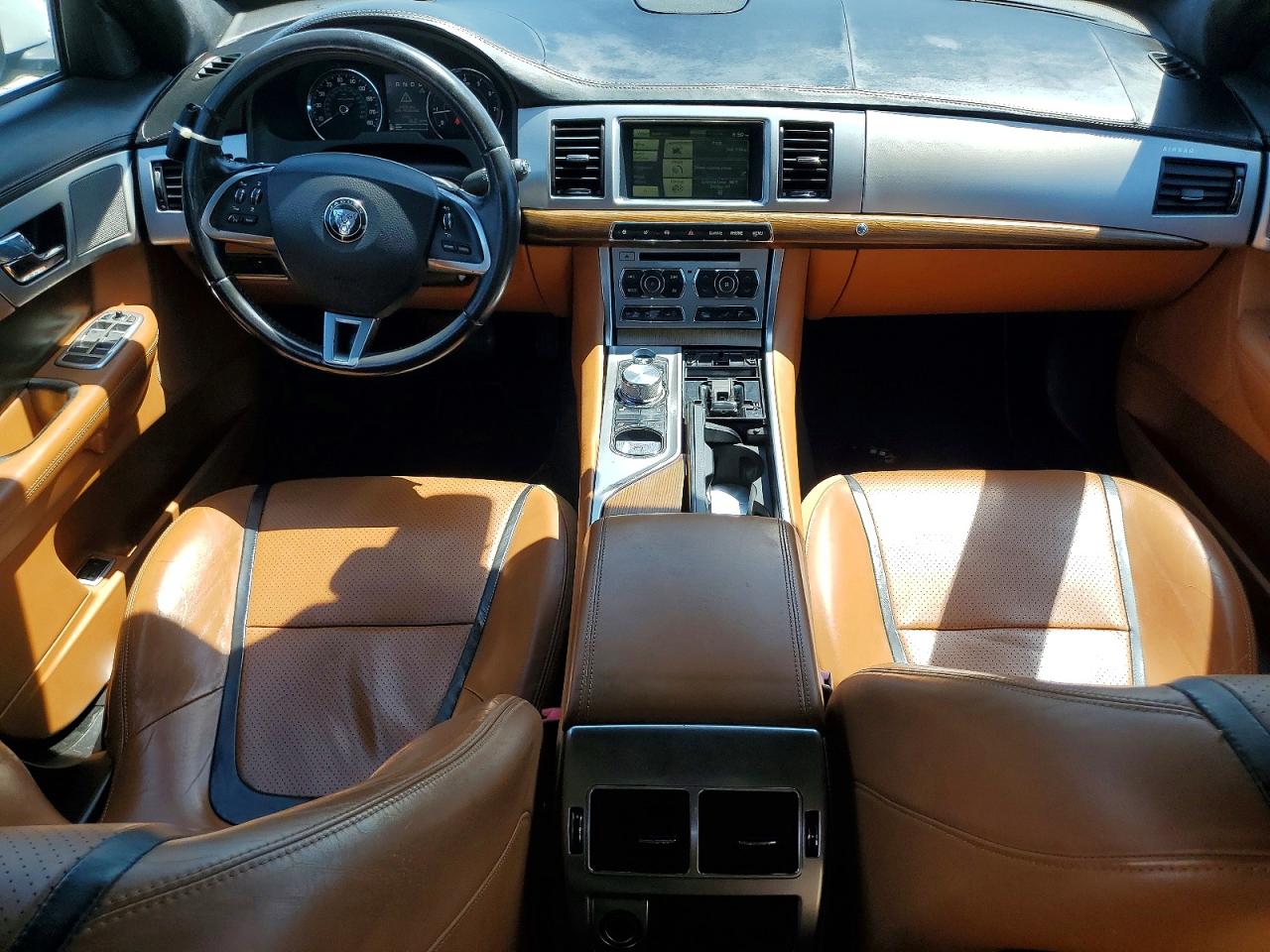 2014 Jaguar Xf Supercharged White vin: SAJWJ0EF8E8U18305