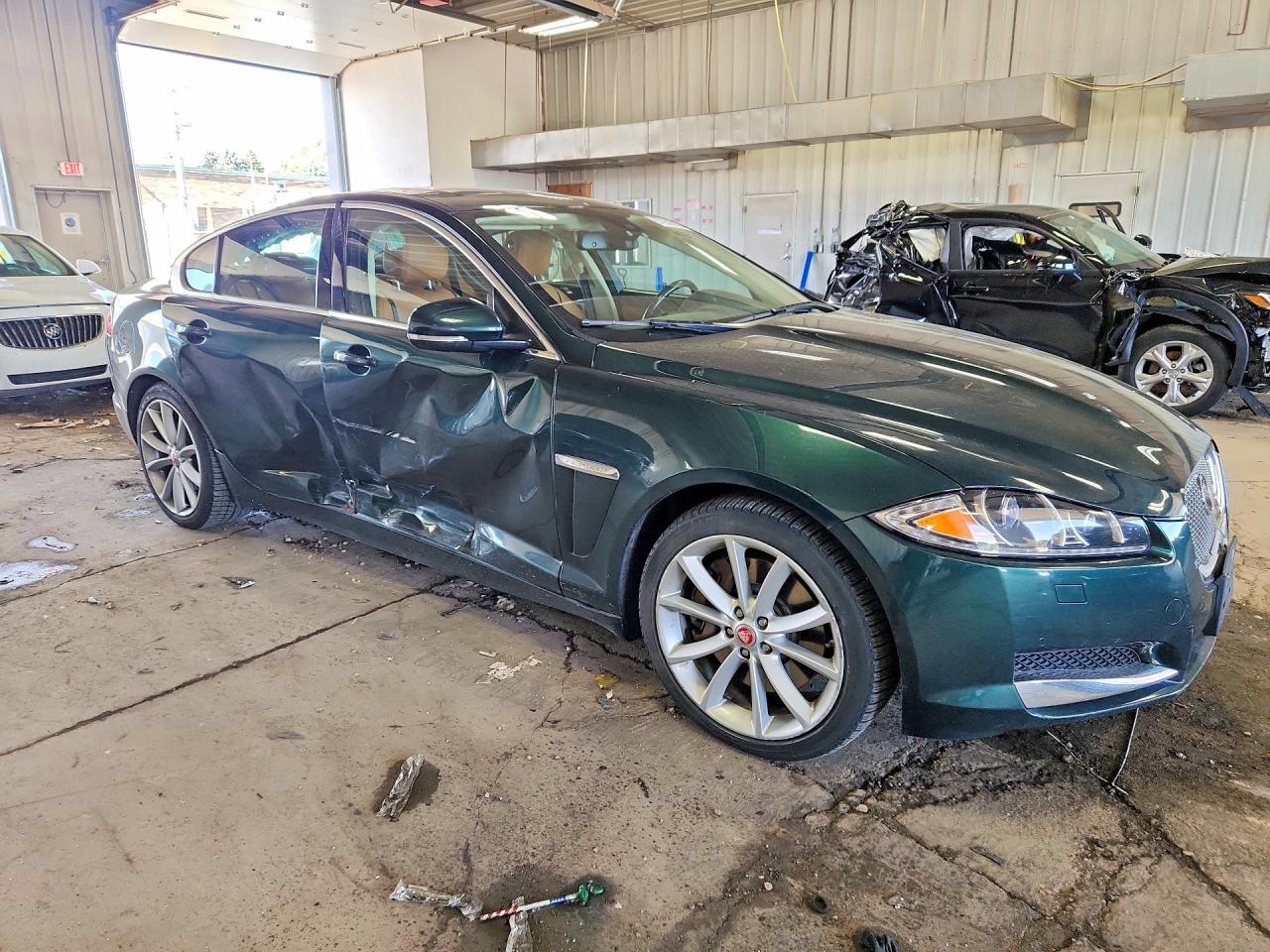 2015 Jaguar Xf 3.0 Sport Awd Green vin: SAJWJ0FF2F8U50618