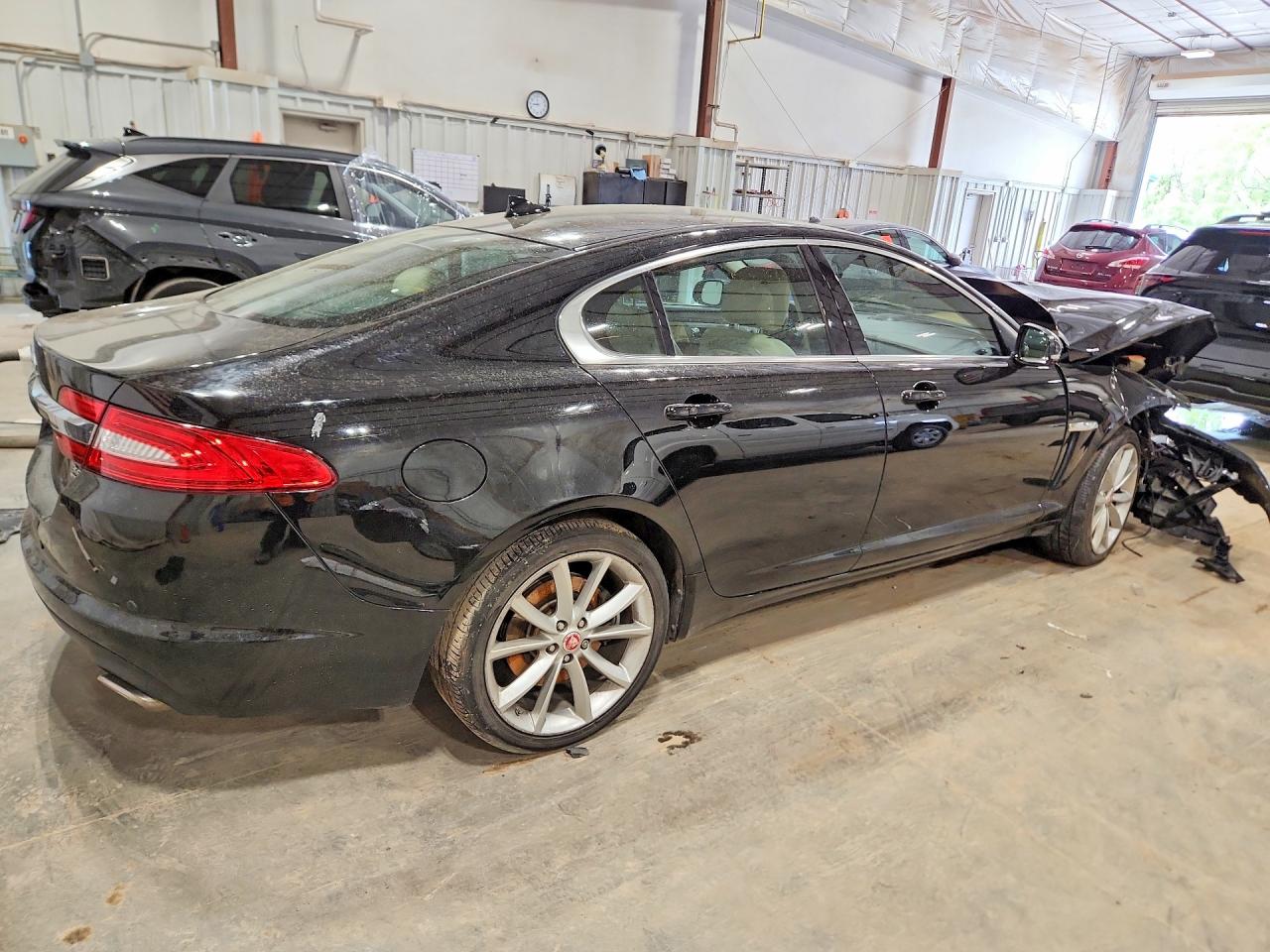 2015 Jaguar Xf 3.0 Sport Awd Black vin: SAJWJ0FF2F8U57813