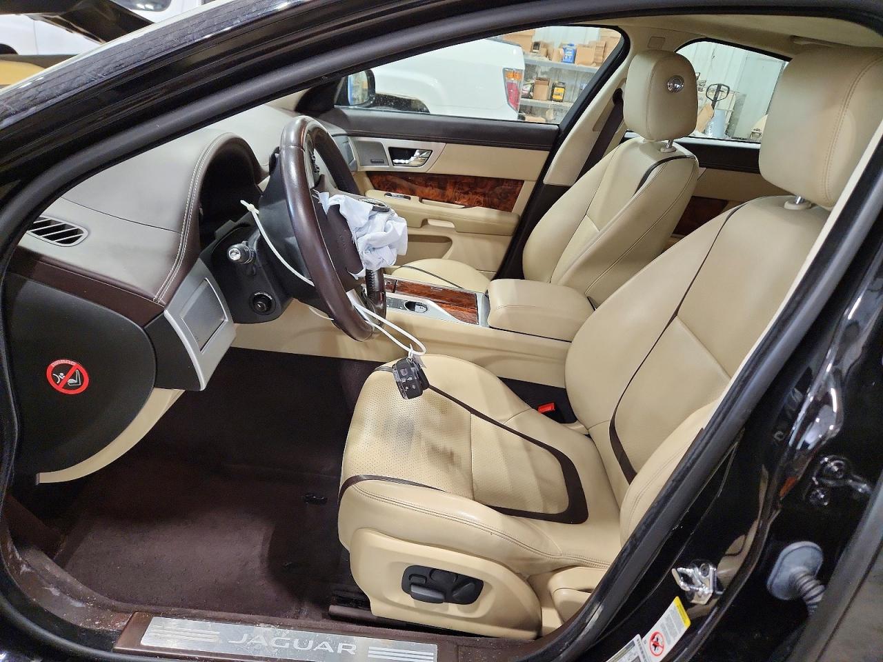 2015 Jaguar Xf 3.0 Sport Awd Black vin: SAJWJ0FF2F8U57813