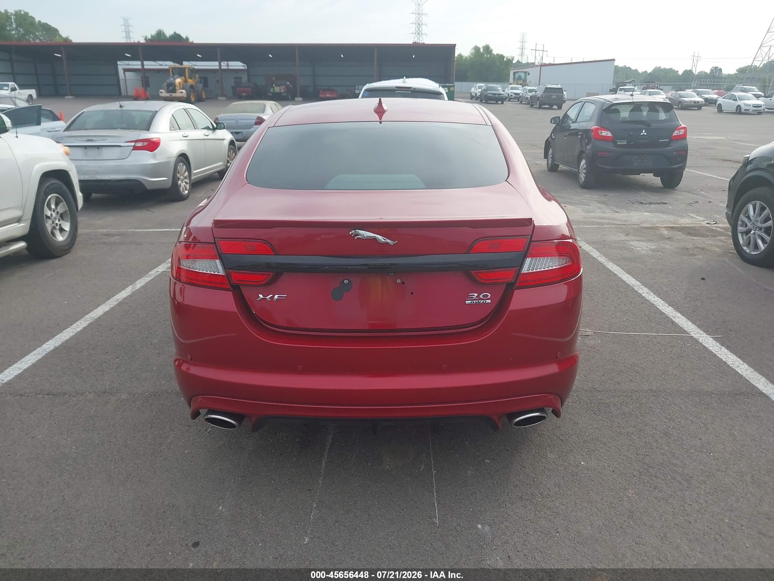 2015 Jaguar Xf 3.0 Portfolio/3.0 Sport Red vin: SAJWJ0FF5F8U60950