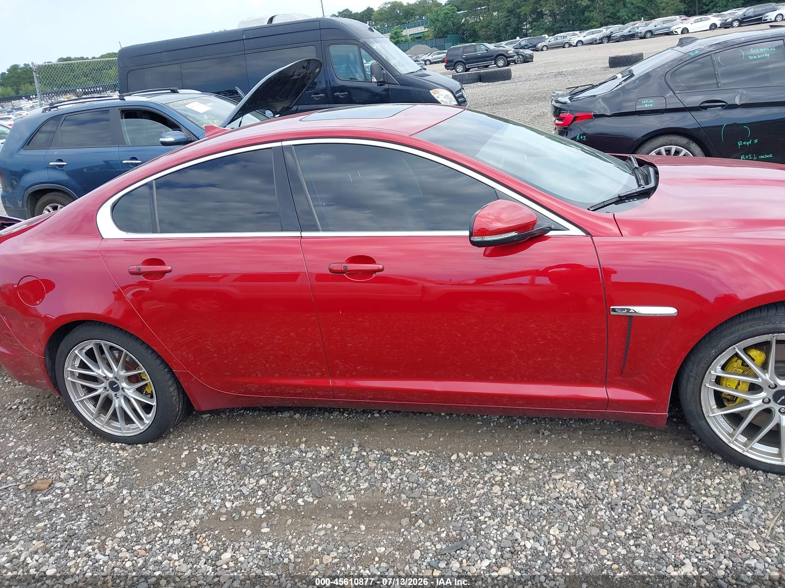 2015 Jaguar Xf 3.0 Portfolio/3.0 Sport Red vin: SAJWJ0FF9F8U64970