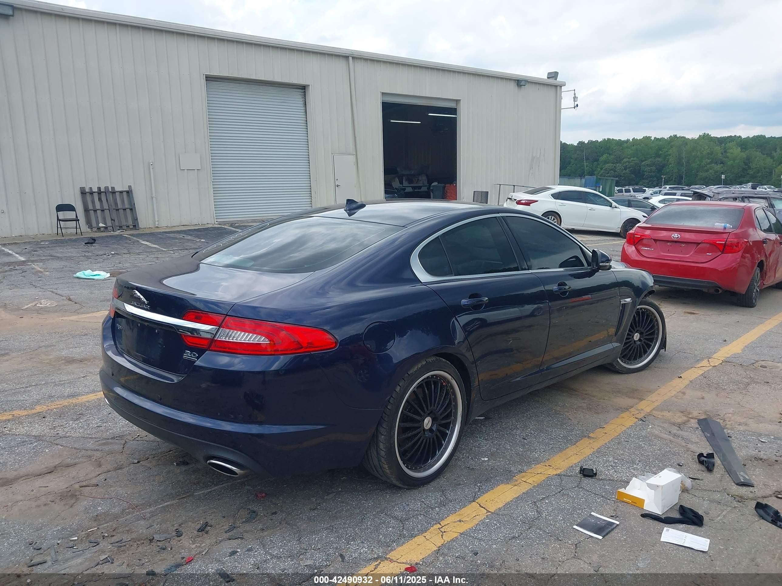 2015 Jaguar Xf 3.0 Portfolio/3.0 Sport Blue vin: SAJWJ0FFXF8U66596