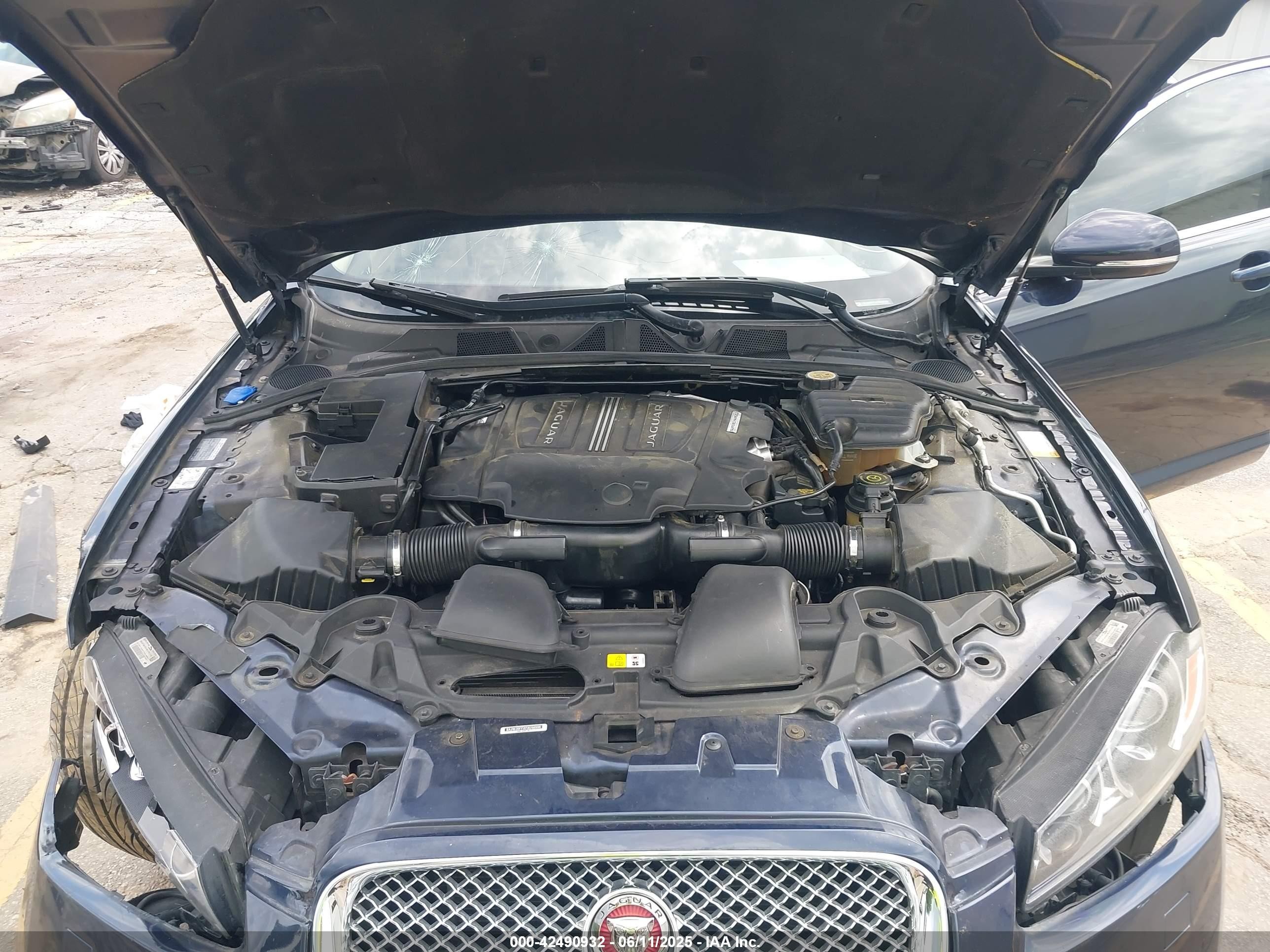 2015 Jaguar Xf 3.0 Portfolio/3.0 Sport Blue vin: SAJWJ0FFXF8U66596