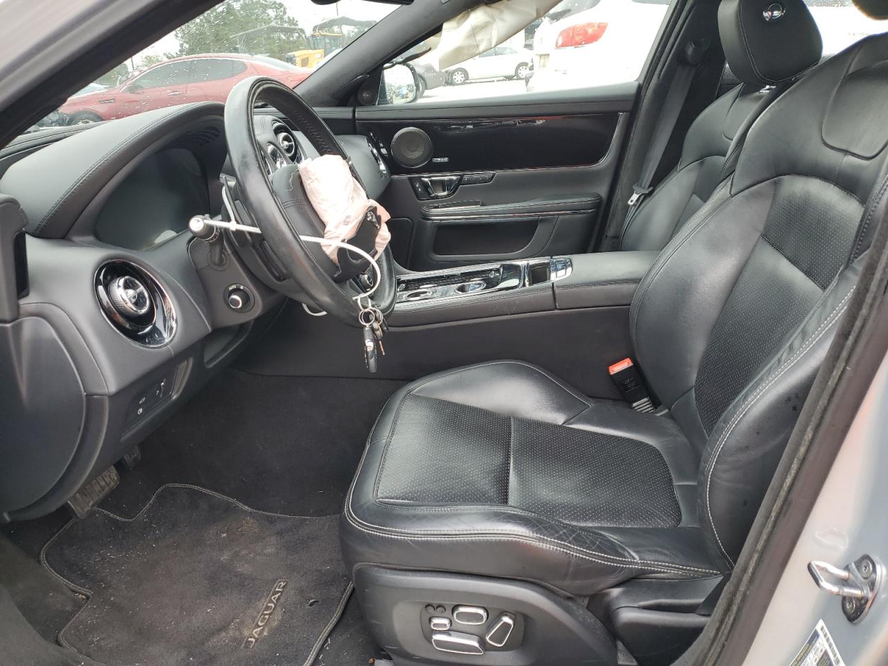 2015 Jaguar Xj Silver vin: SAJWJ1CD3F8V85440
