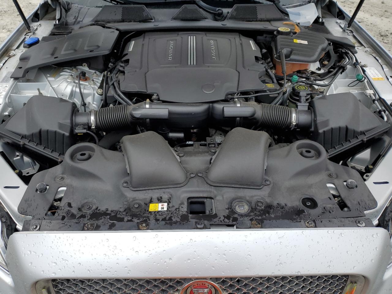 2015 Jaguar Xj Silver vin: SAJWJ1CD3F8V85440