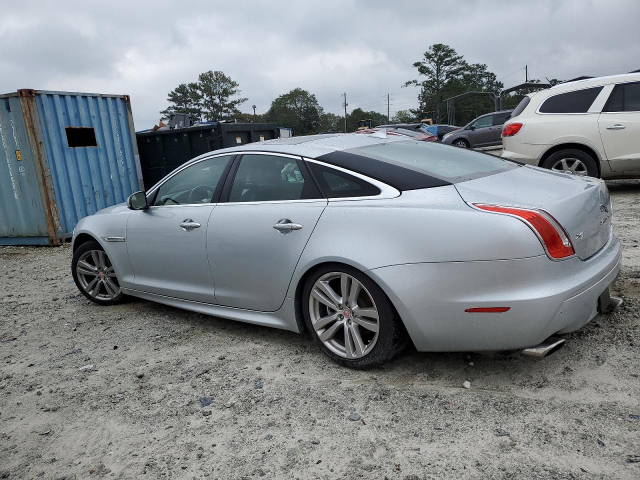 2015 Jaguar Xj Silver vin: SAJWJ1CD3F8V85440