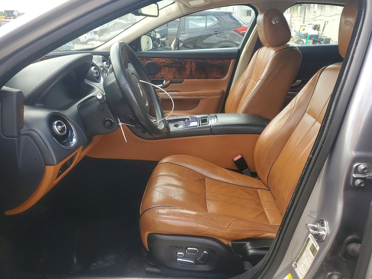 2013 Jaguar Xj Gray vin: SAJWJ1CD4D8V46305