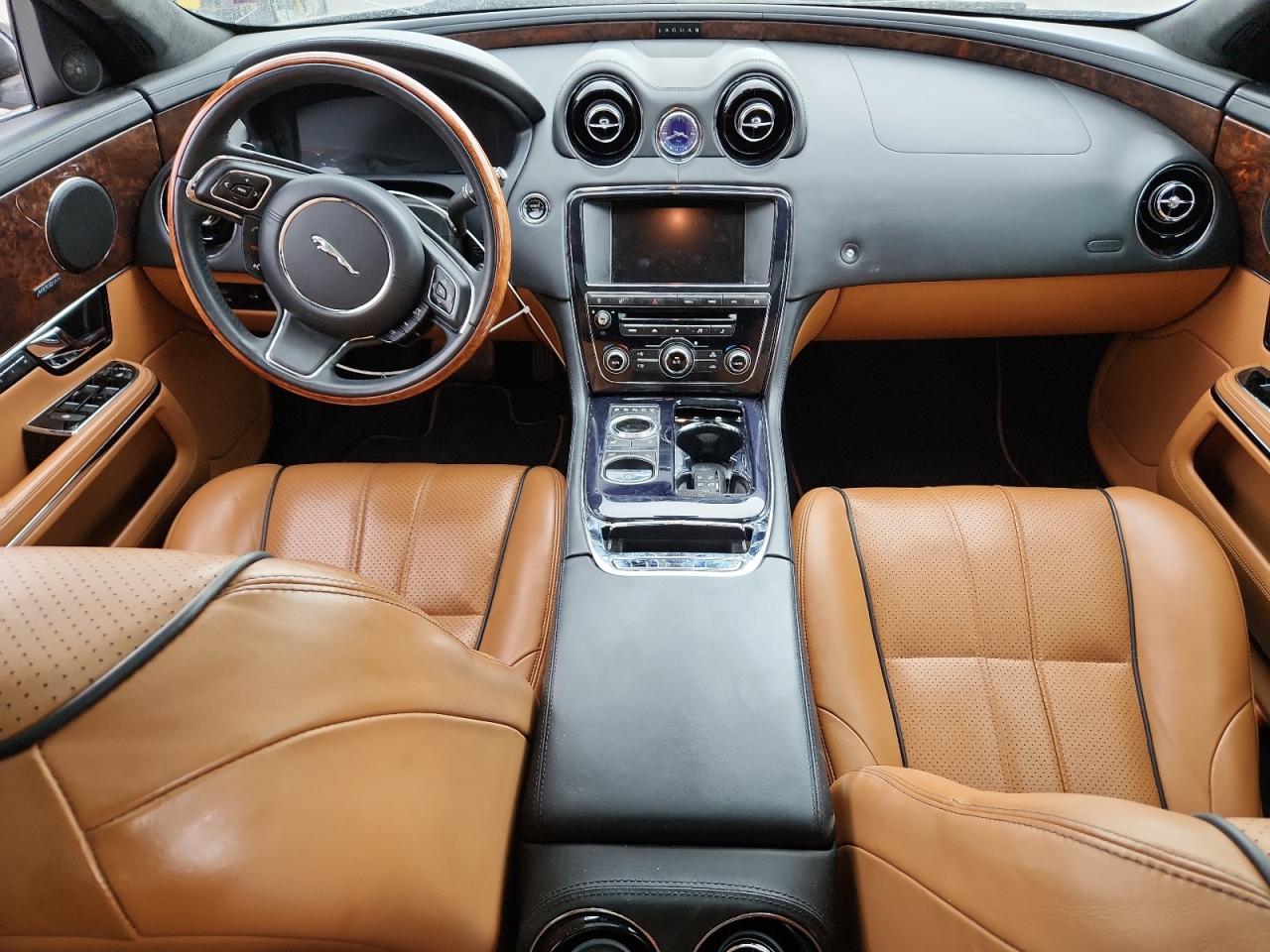 2013 Jaguar Xj Black vin: SAJWJ1CD5D8V48824