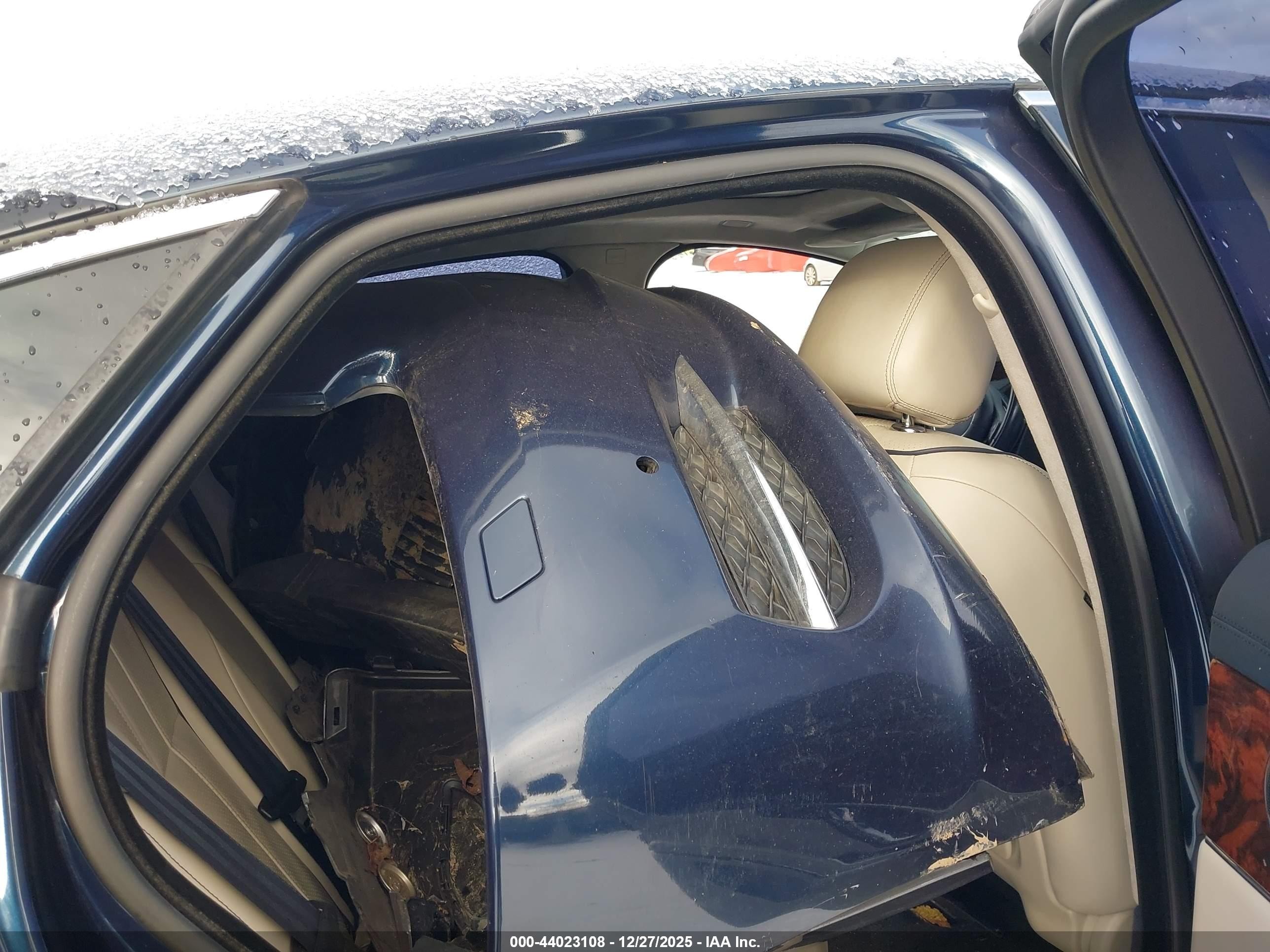 2013 Jaguar Xj   Dark Blue vin: SAJWJ1CD5D8V50816