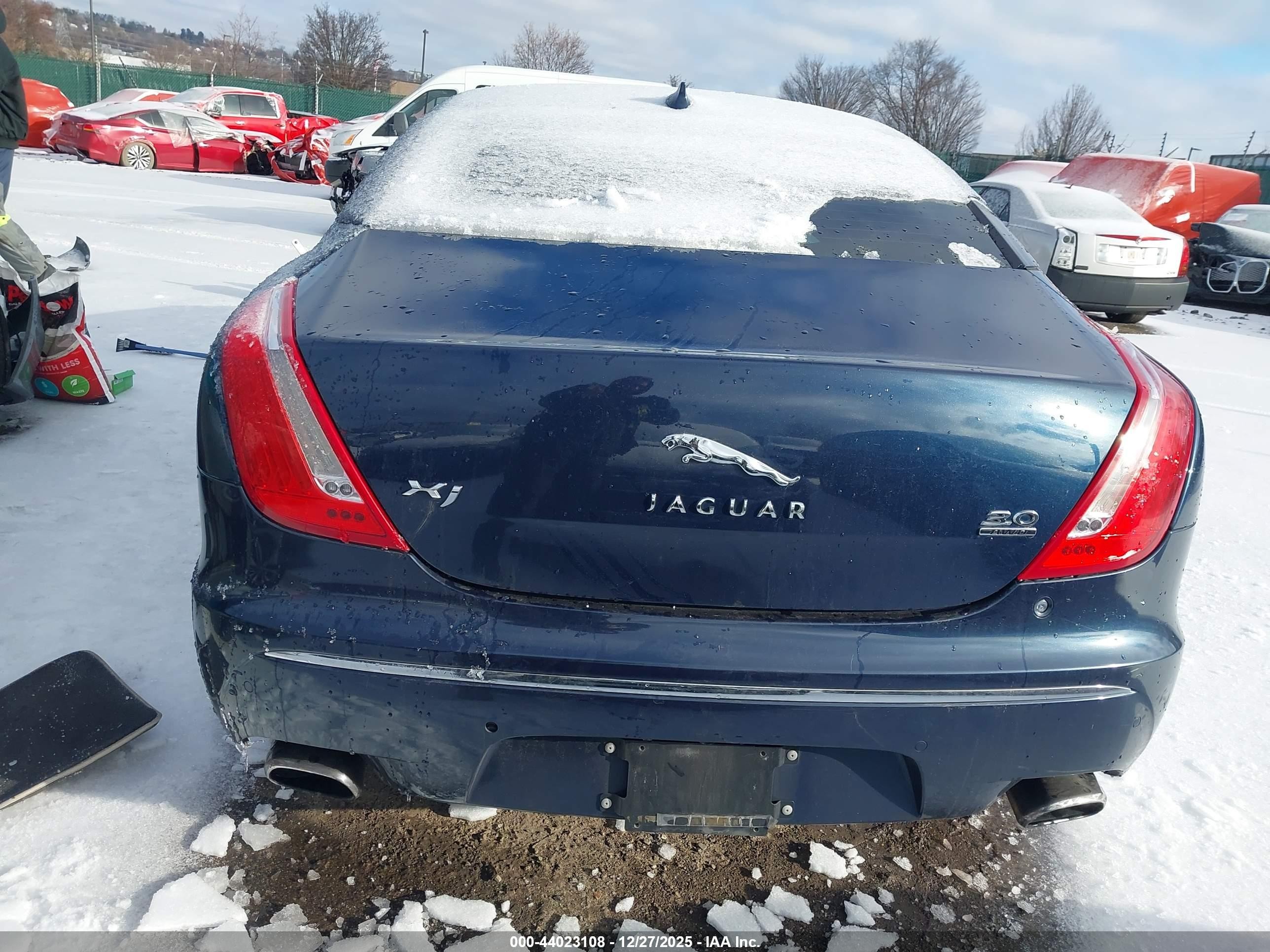 2013 Jaguar Xj   Dark Blue vin: SAJWJ1CD5D8V50816