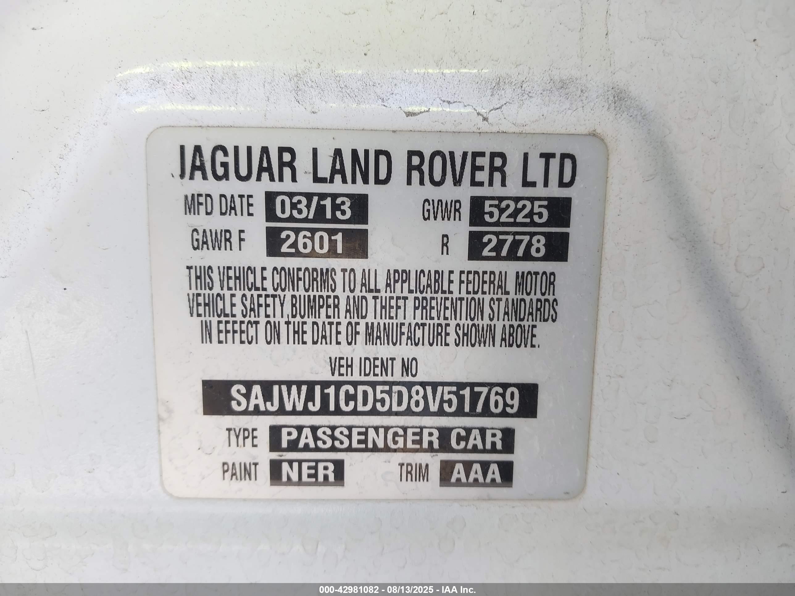 2013 Jaguar Xj   White vin: SAJWJ1CD5D8V51769