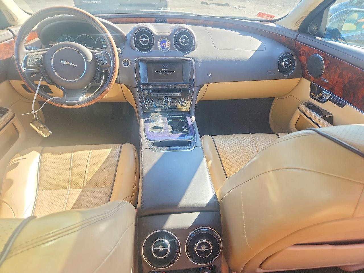 2013 Jaguar Xj Blue vin: SAJWJ1CD7D8V47268
