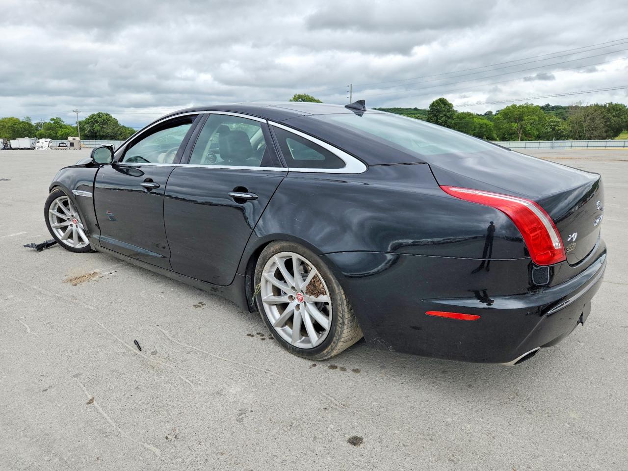 2014 Jaguar Xj Черный vin: SAJWJ1CD8E8V62704
