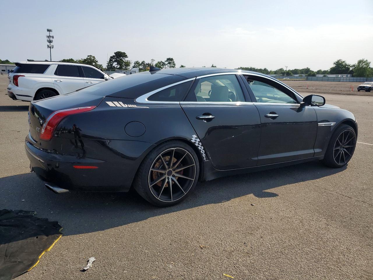 2013 Jaguar Xj Black vin: SAJWJ1CD9D8V47286
