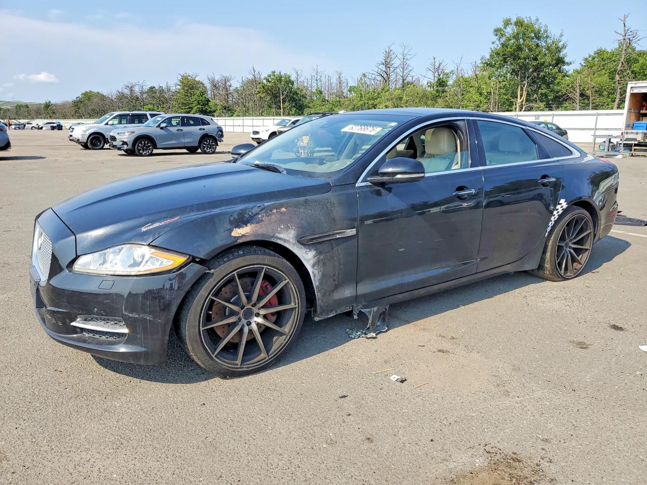 2013 Jaguar Xj Black vin: SAJWJ1CD9D8V47286