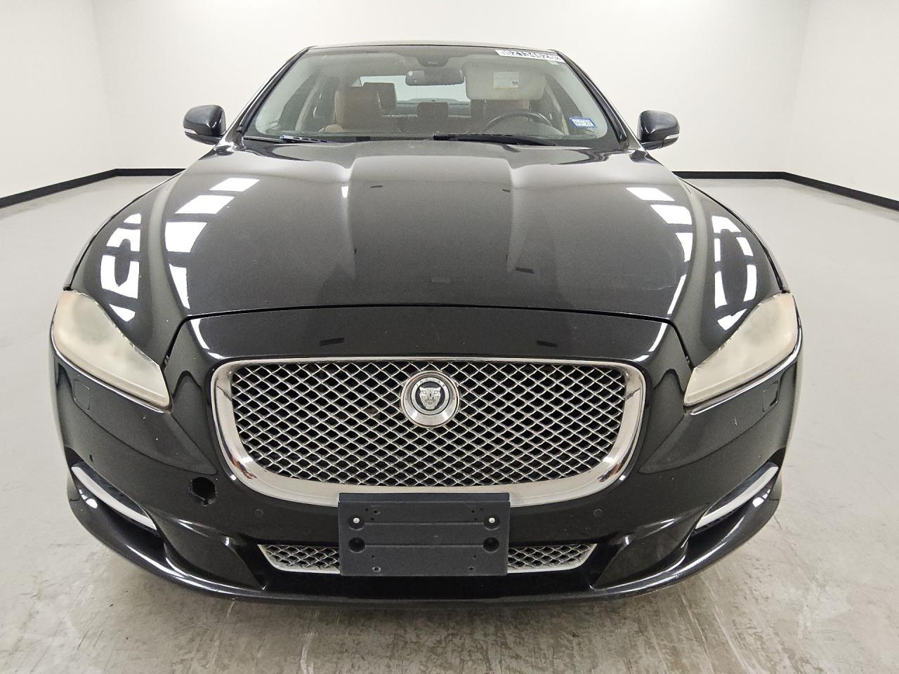 2014 Jaguar Xjl Portfolio Черный vin: SAJWJ2GD2E8V66439 Damage: Left Head Lamp, Faded, Repair Required