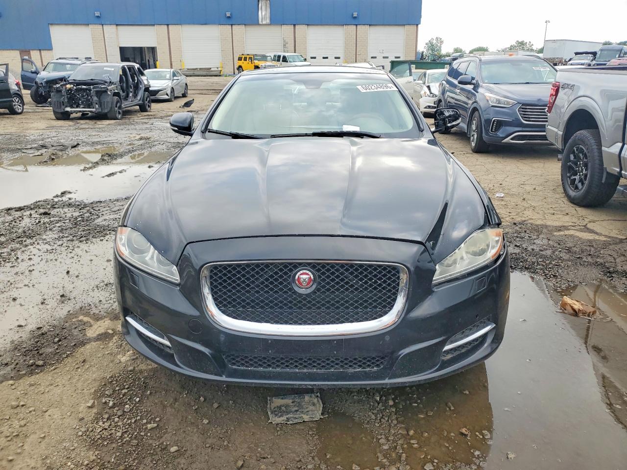 2015 Jaguar Xjl Portfolio Black vin: SAJWJ2GD3F8V75295