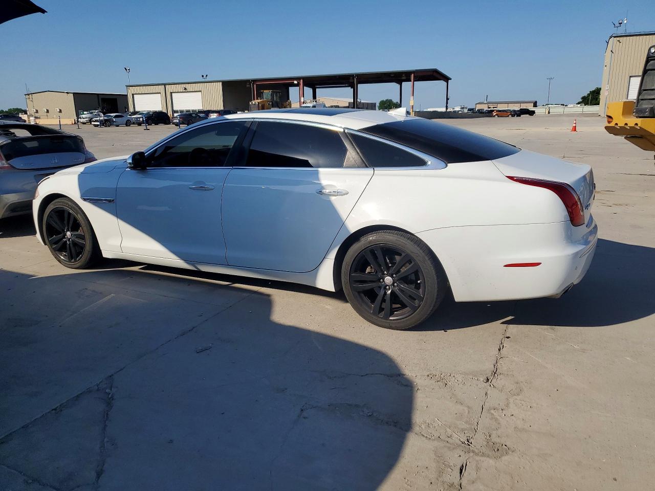 2015 Jaguar Xjl Portfolio White vin: SAJWJ2GD3F8V84238