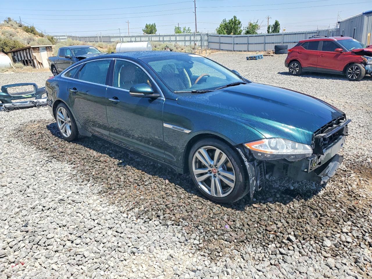 2014 Jaguar Xjl Portfolio Green vin: SAJWJ2GD4E8V64319