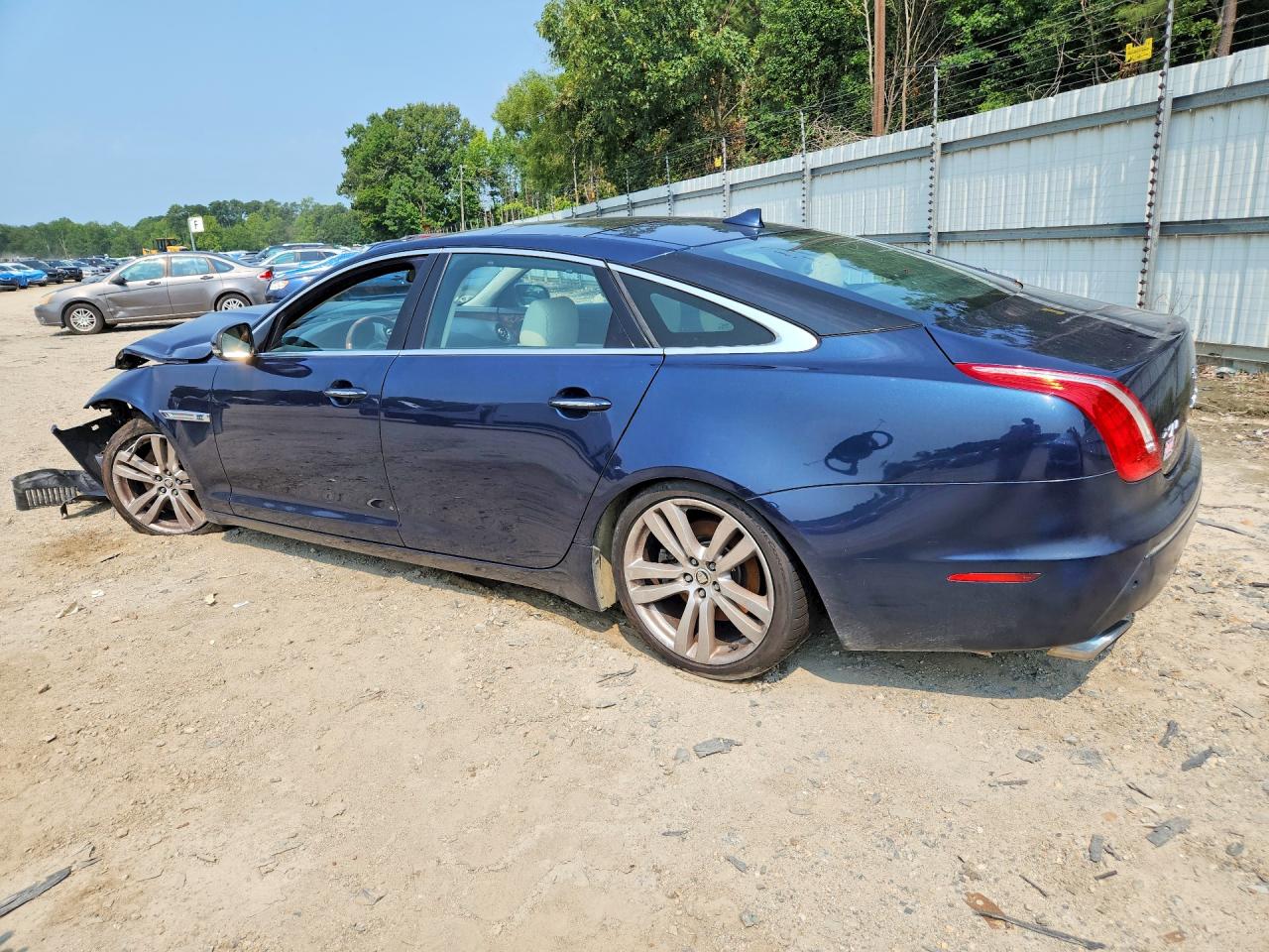 2013 Jaguar Xjl Portfolio Синий vin: SAJWJ2GD5D8V44580