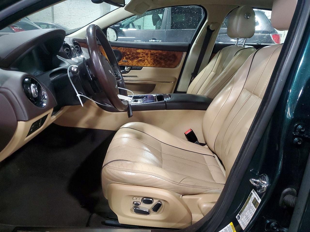 2013 Jaguar Xjl Portfolio Green vin: SAJWJ2GD5D8V44952