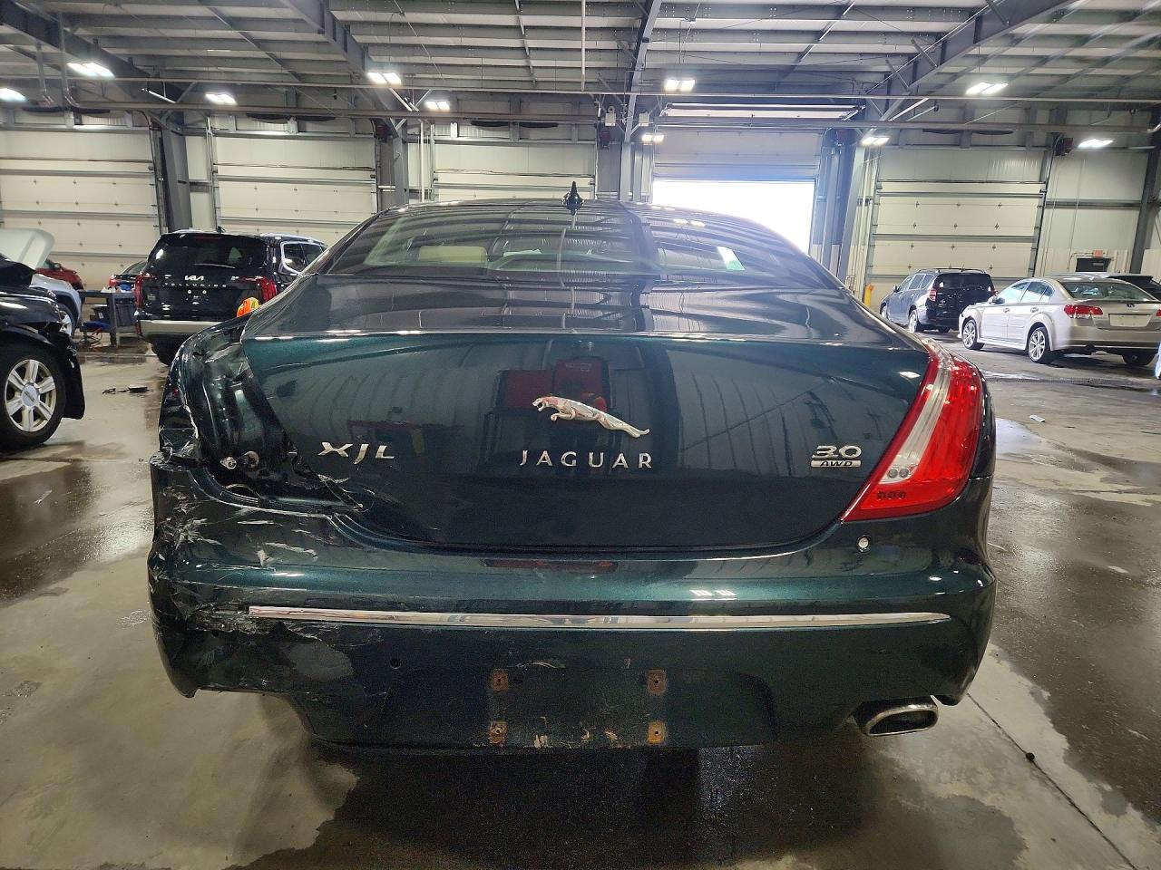 2013 Jaguar Xjl Portfolio Green vin: SAJWJ2GD5D8V44952