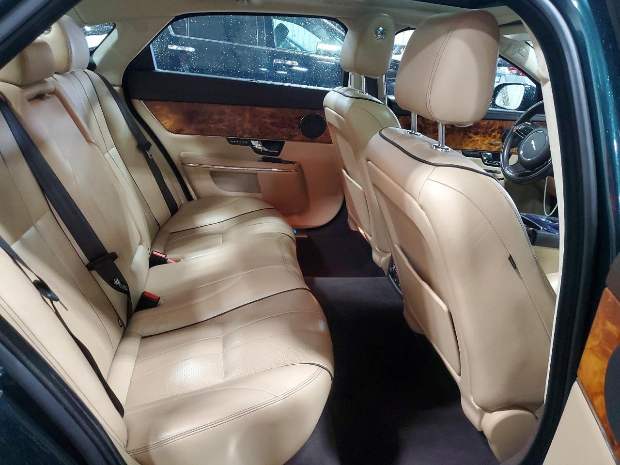 2013 Jaguar Xjl Portfolio Green vin: SAJWJ2GD5D8V44952