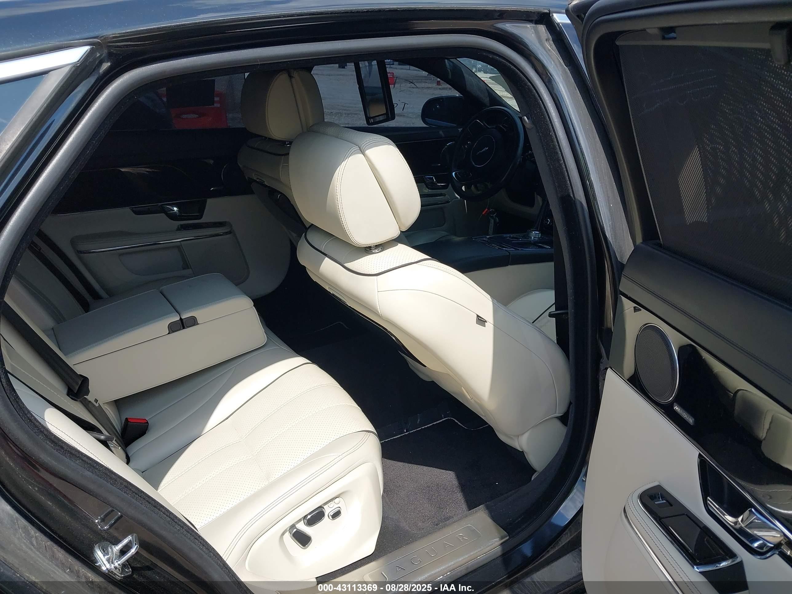 2013 Jaguar Xj Xjl Portfolio Black vin: SAJWJ2GD8D8V47764