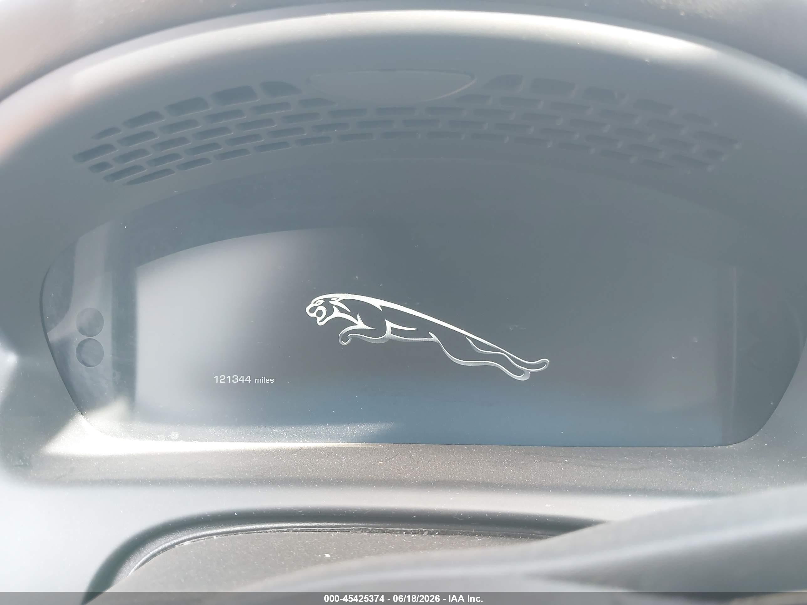 2013 Jaguar Xj Xjl Portfolio White vin: SAJWJ2GD9D8V46428