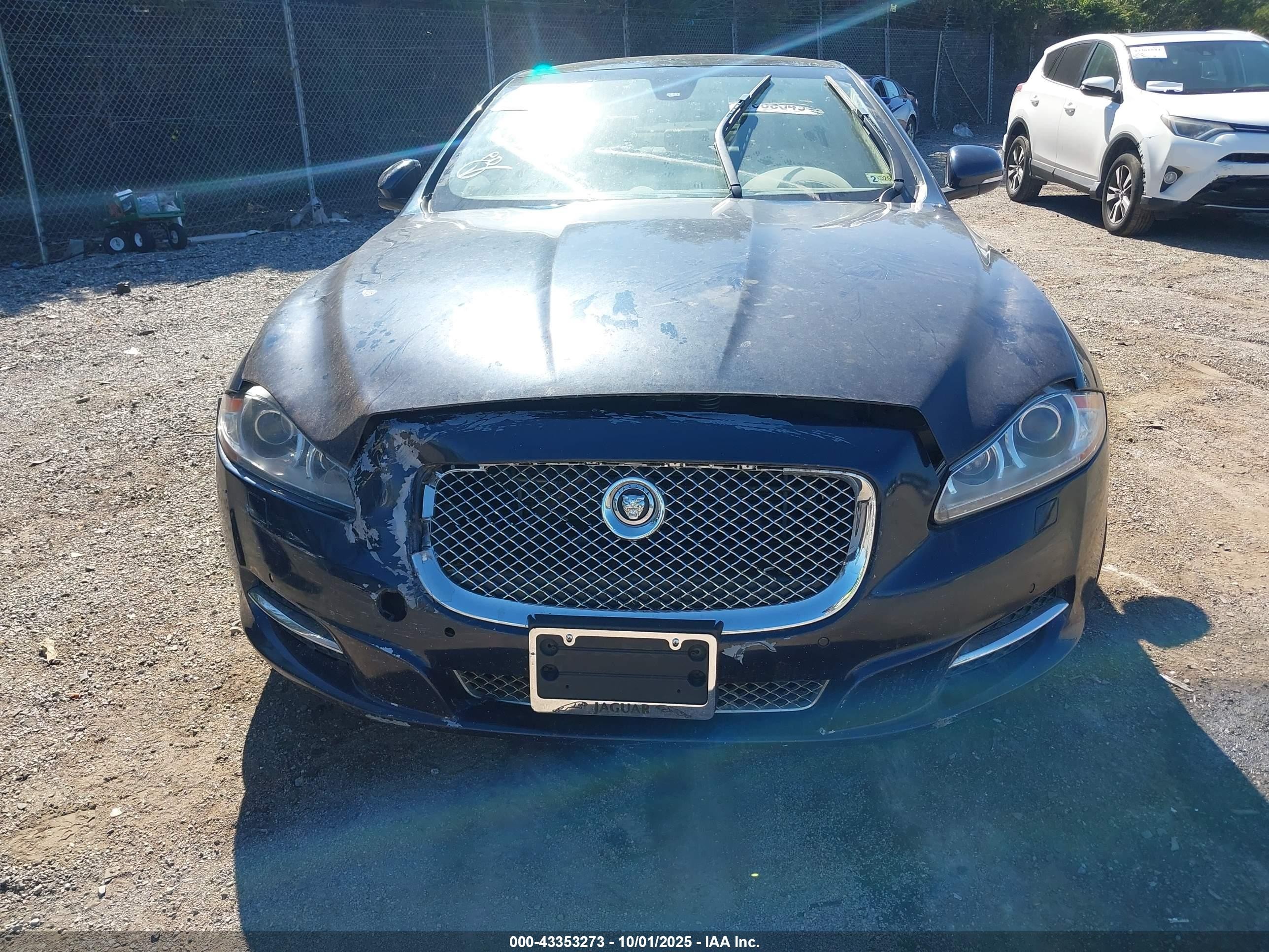 2013 Jaguar Xj Xjl Portfolio Blue vin: SAJWJ2GDXD8V44882