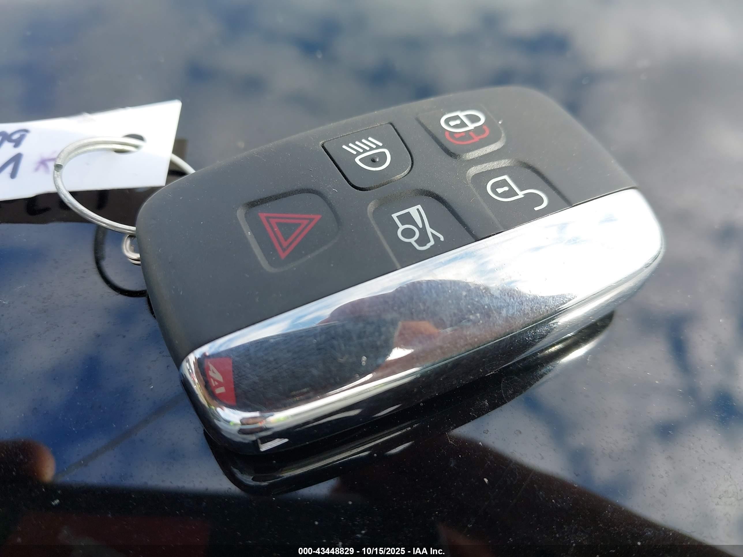 2013 Jaguar Xj Xjl Portfolio Light Blue vin: SAJWJ2GDXD8V47278