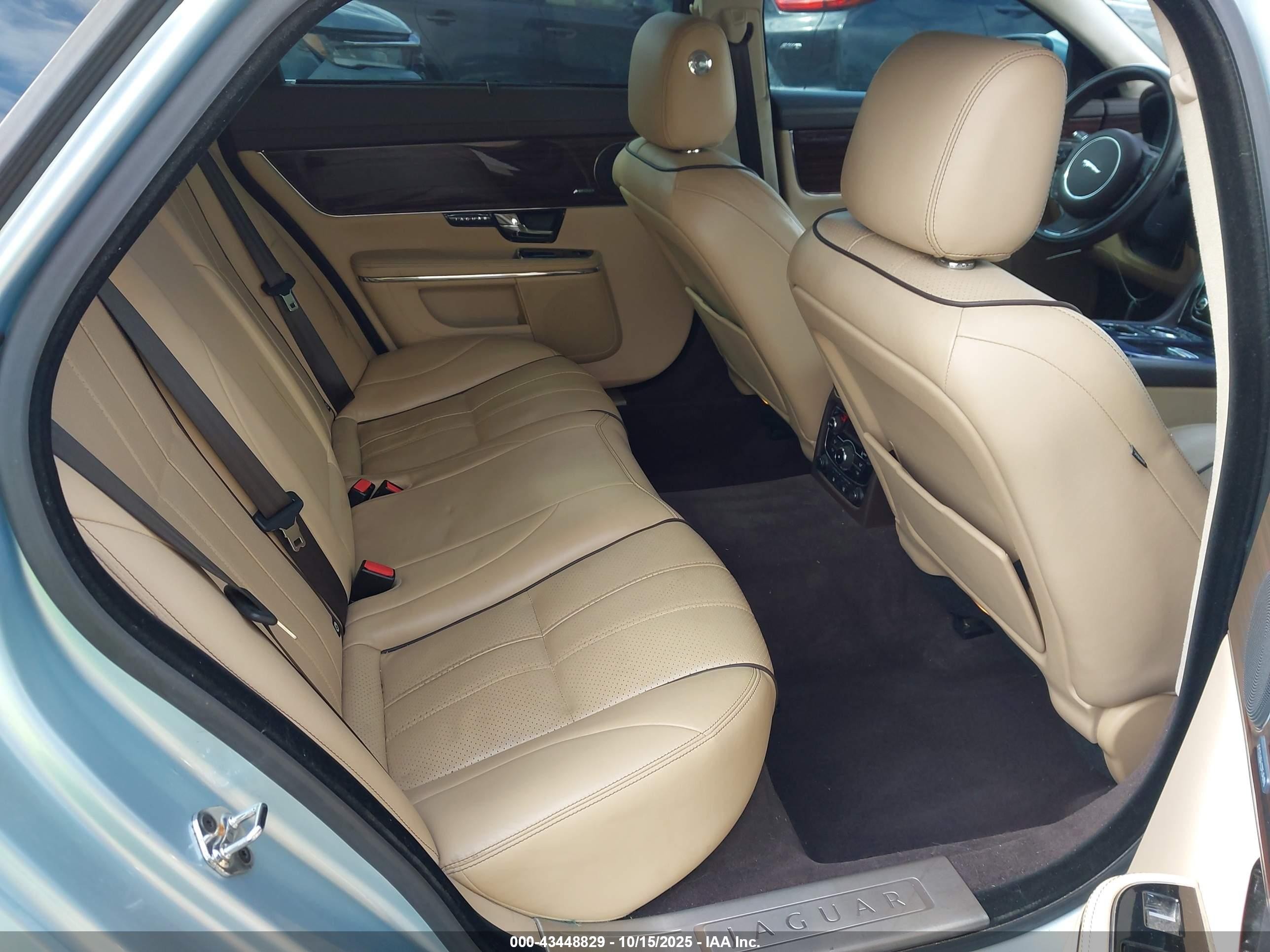 2013 Jaguar Xj Xjl Portfolio Light Blue vin: SAJWJ2GDXD8V47278