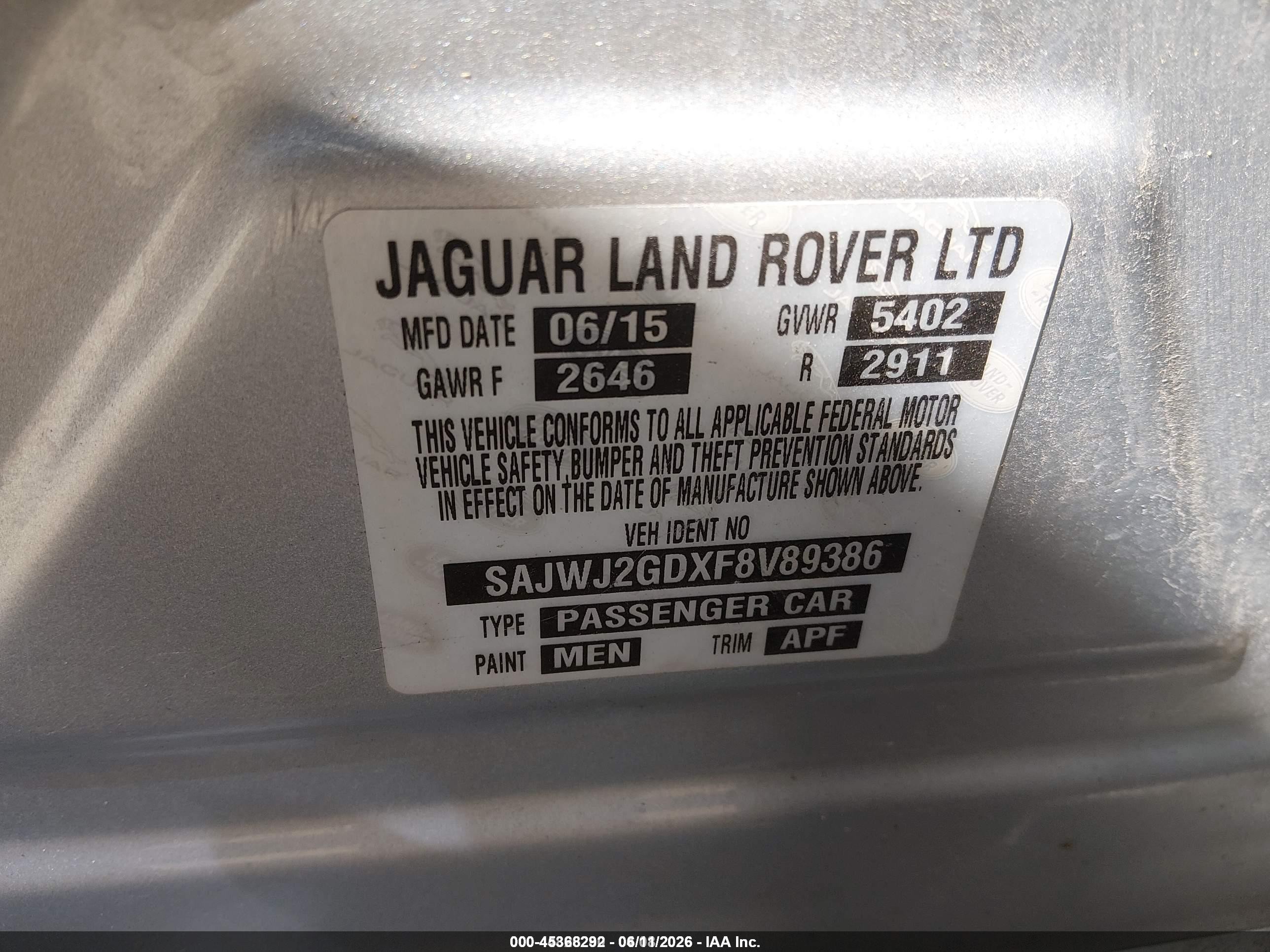 2015 Jaguar Xj Xjl Portfolio Silver vin: SAJWJ2GDXF8V89386